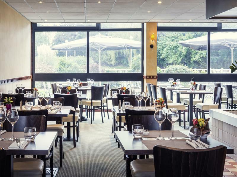 Mercure Paris Le Bourget Aeroport Le Blanc-Mesnil Dış mekan fotoğraf