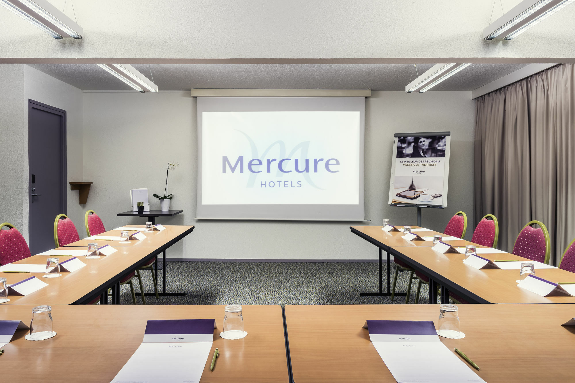Mercure Paris Le Bourget Aeroport Le Blanc-Mesnil Dış mekan fotoğraf